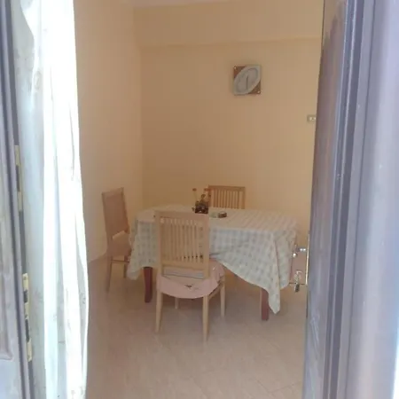 Klara's House Vlorë